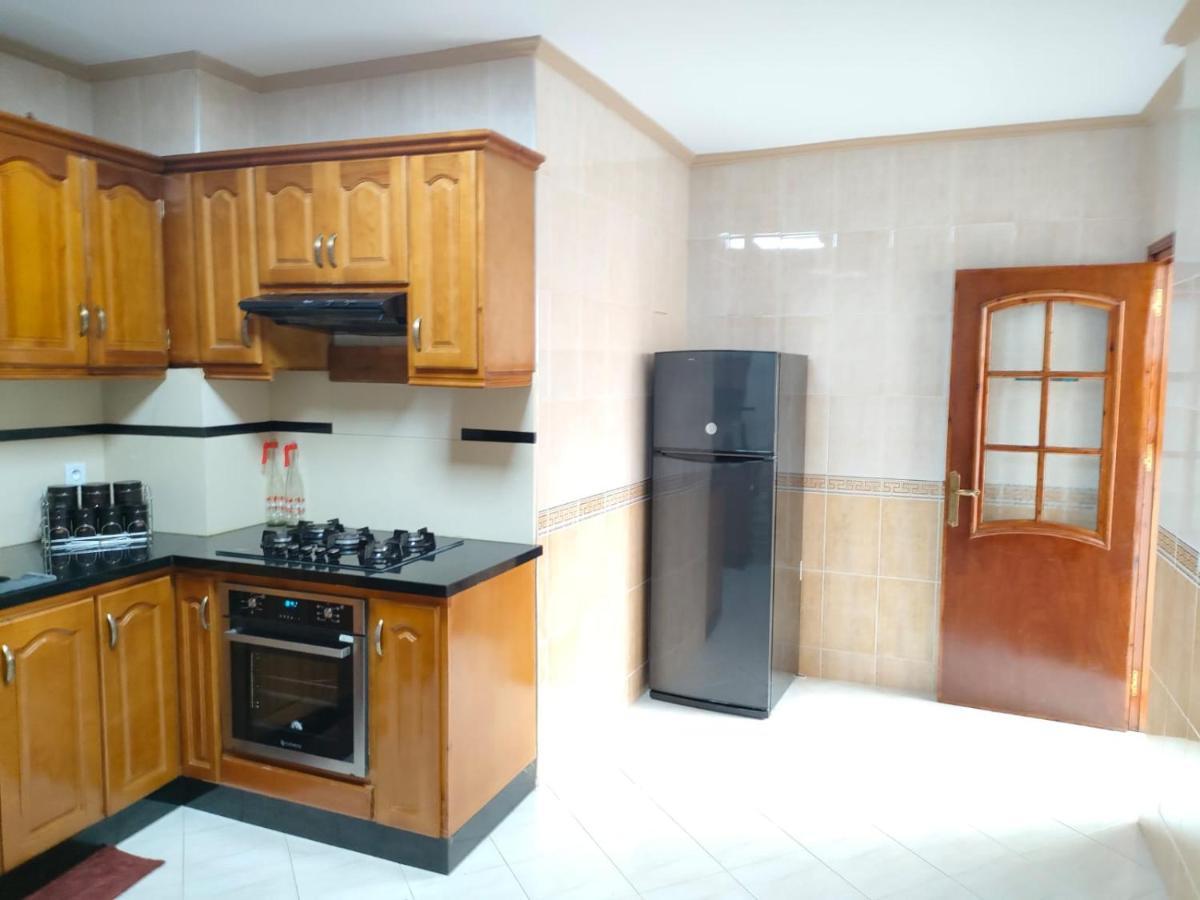 Joli Appart Climatise Pour Un Sejour Formidable Pour Les Familles Tanger Exteriér fotografie